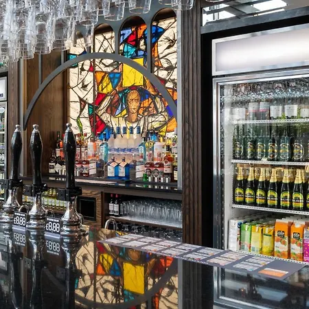 Otel Keavan's Port Hotel,