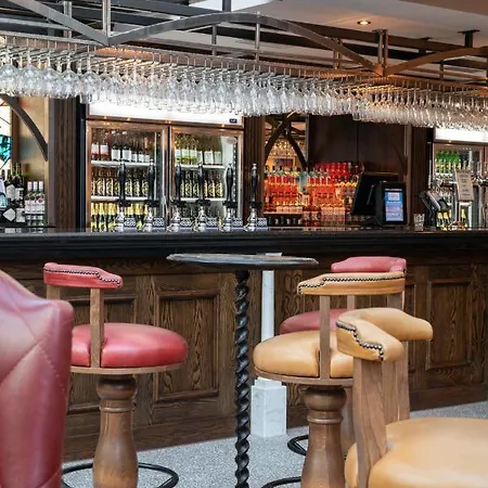 Otel Keavan's Port Hotel, 4*