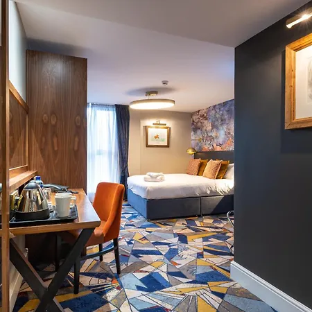Hotell Keavan's Port Hotel, 4*
