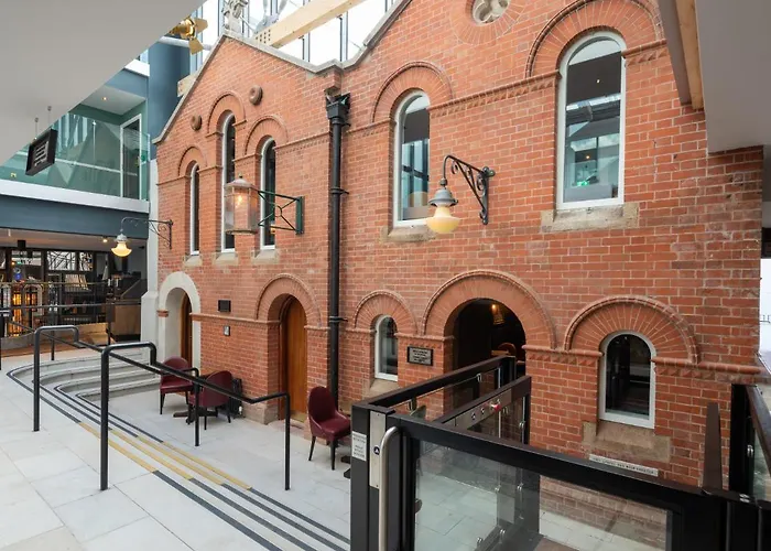 酒店 Keavan's Port Hotel, 4*