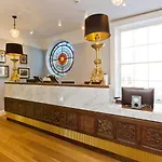 호텔 Keavan's Port Hotel, 4*