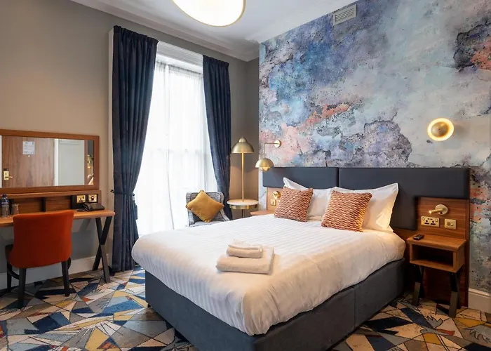 Keavan's Port Hotel, Hotel Dublin